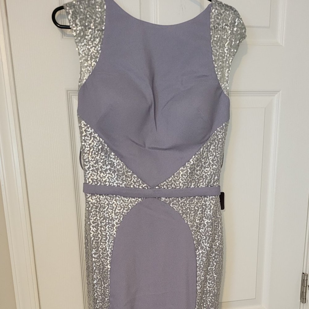 Dresses - Picture 16 of 16